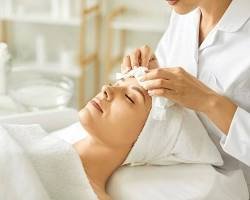 Face Wax (₹350 to ₹500)