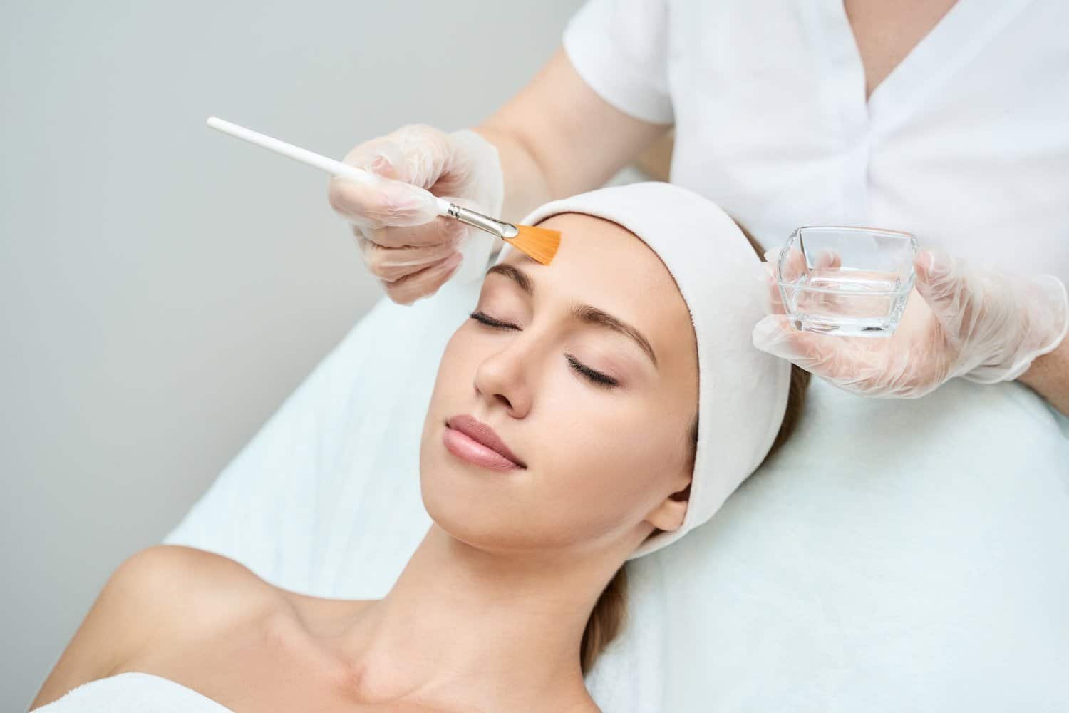 Peel Facial & Full body peeling treatment